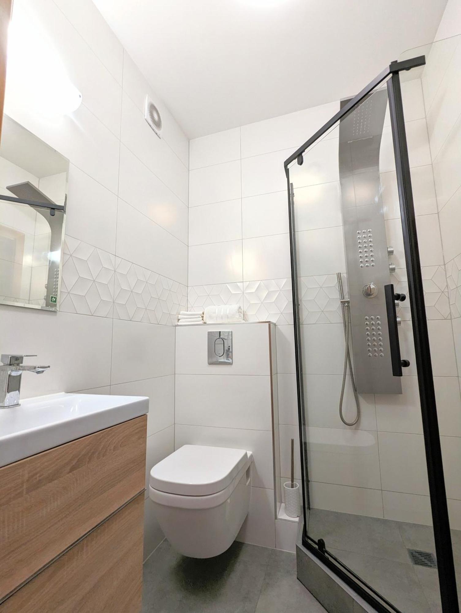 3-Bedroom Apt In Town Square Wroclaw Dış mekan fotoğraf